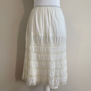 Vintage Cream Petticoat With Lace